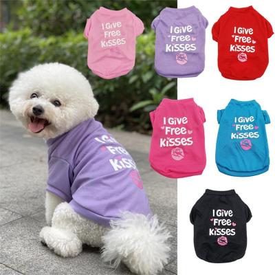 Cina Viable Wholesale Fancy Sublimation Designer Luxury Dog Shirts Modern Blank Clothes Ropa Para Perro Roupa Pet Clothing Dog T-Shirt in vendita