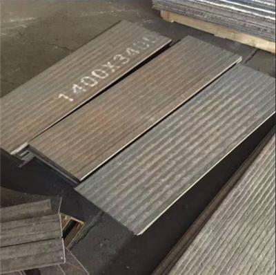 China Wear Resistance In Mining Alloy Plate S235JR / Overlay Plate / Q235 Chromium Carbide Chromium Carbide Overlay Steel Plate for sale