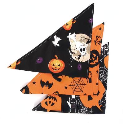 China Viable Halloween Pet Triangle Decorate Saliva Towel Shawl New Pet Collar Check Scarfpet Towel for sale