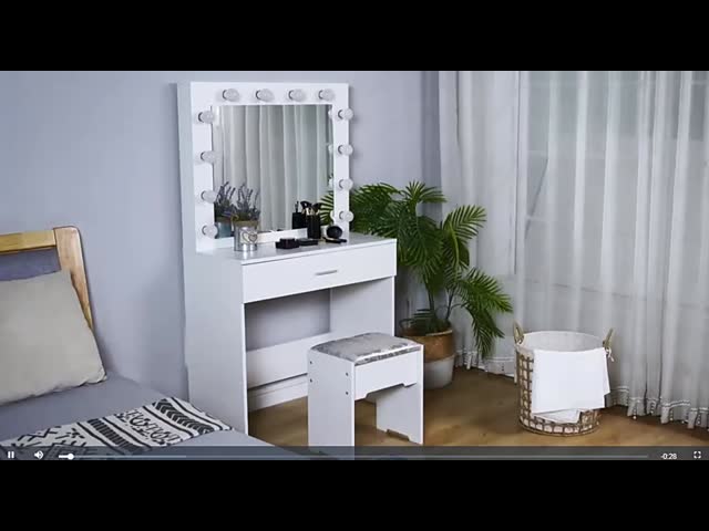 vanity table, vantity mirror