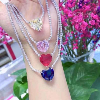 China Vintage Women Gift Heart Necklace Jewelry Zircon Carbon 925 Sterling Silver Emerald Stone Chain for sale