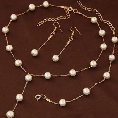 China FASHIONABLE Exquisite White Pearl Necklace And Earrings Bracelet Set Wedding Party Jewelry for sale