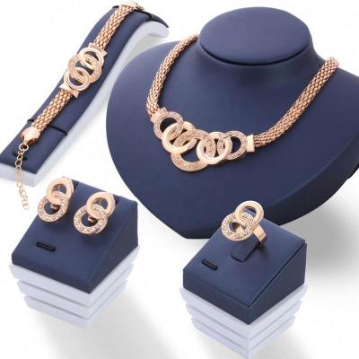 China Hiphop Rose Gold Crystal Necklace Earring Ring Set Rhinestone New Simple Dress Dress Jewelry Sets For Women for sale