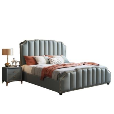 Κίνα Luxury King Size Bedroom Furniture Leather Upholstered Big Headboard Leather Bed Modern Design προς πώληση