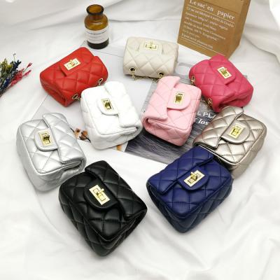 China Cute Mini Purse Fashionable Bags Kids Girl Mini Crossbody Chain Children Toddler Fashion Chain Children's Little Clip Shoulder Bag for sale