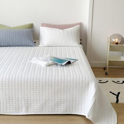 China Sustainable Hot Selling Soft King Size Bedspread Quilted Amazon Cotton Solid Color White Patchwork for sale