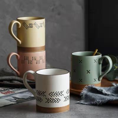 China Nordic Viable Simple Creative Coffee Lovers Christmas Ceramic Mugs Manufacturers Wholesale Can Be Customized Logo for sale