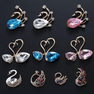 China Clog Charm Bling Rhinestone Swan Shoe Charms For Kids Bracelets Sandals Accessories Decorations Party Gift for sale