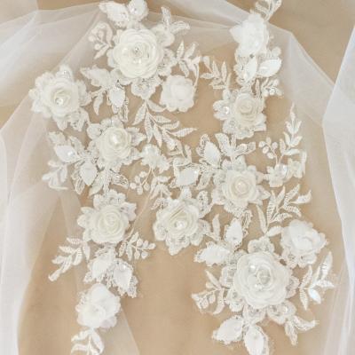 China Handmade DELACE 3D Flower Adorn Embroidered Bridal Applique Rose Beading Exquisite Rhinestone Flower Pair for sale