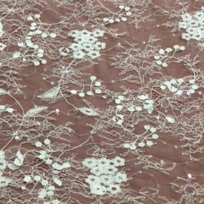 China Viable Floral DELACE Group Chantilly Lace Fabric Bridal Lightweight Soft Tulle Embroider Lace For Dress for sale