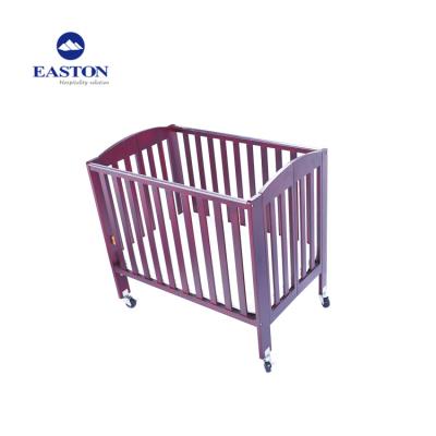 China Durable+adjustable Essential For Baby Hotels Cot Upscale Wooden Crib Two Height Convenient Foldable Baby Cradle for sale