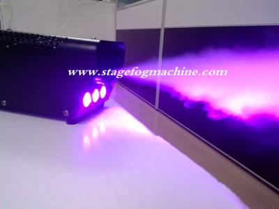 China máquina da névoa do diodo emissor de luz 400W, máquina a rendimento elevado da névoa de Fogger do disco com 3*3w X-025 conduzido roxo à venda