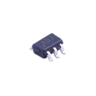 China 10PCS/LOT MAX6613MXK+T standards logo fit SC70-5 temperature transducer original new in stock for sale