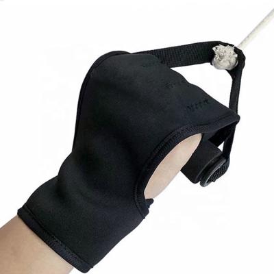 China Comfortable Effective Auxiliary Fixed Gloves Hand Finger Weakness Training Gloves Physiotherapy Rehabilitation Patient Glove for sale