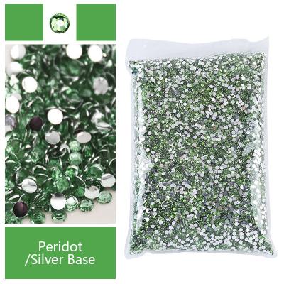 China Wholesale Bulk Flatback Crystal Glass Rhinestone For Clothes Nail Decoration for sale