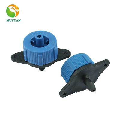 China Agriculture Irrigaiton Adjustable Drip Irrigation Drip Emitter For Green House for sale