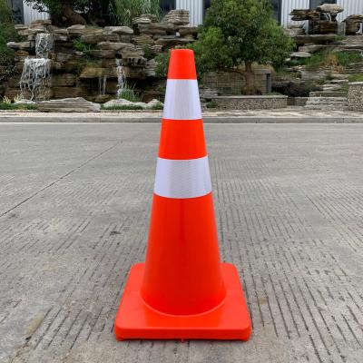 China PVC Improved 70cm PVC Traffic Cone With Competitive for sale