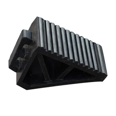 China Auto Parking Chixin Whole Customized High Quality Rubber Truck Wheel Chocks for sale