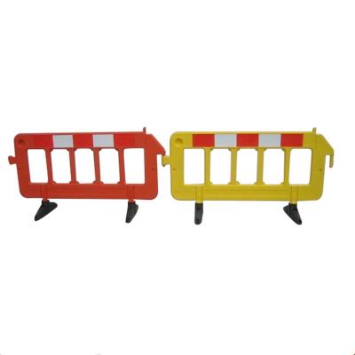 China Professional HDPE Manufacturer Plastic Road Warning Safety Traffic Barriers for sale