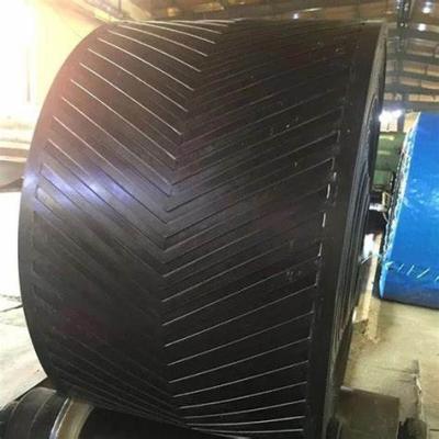 China Abrasion Resistant Wholesale Custom Anti-skid Chevron Rubber Conveyor Belt For Sand Stone Mine for sale