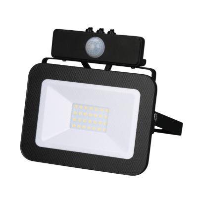 China CE SAA 10W Slim Outdoor LED PIR Landscape Floodlight for sale