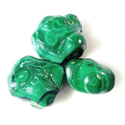 China Wholesale Natural Polished Mineral Stone Crystal Massage Stones For Healing Malachite Palm From China for sale