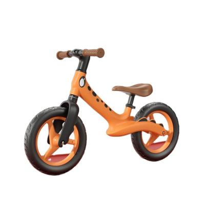 China 12 Inch Kids Carbon Fiber Baby Balance Bike Nylon Outdoor Push Running Toddler Scooter For Kids for sale