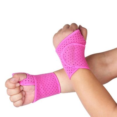 China Durable Adjustable Therapy Wrist Support With Thumb Protector Wrist Guards Medical Weightlifting W-1106 for sale