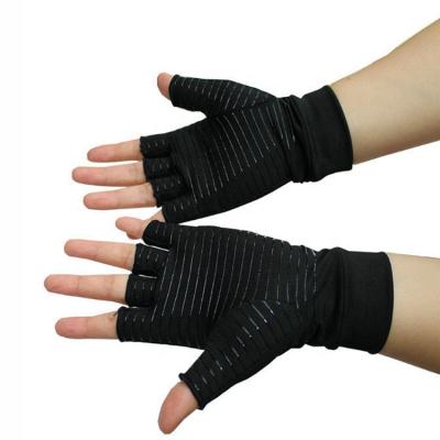 China Comfortable Sports Compression Arthritis Pain Relieve Half Finger Black Non-slip Copper Ion Gloves for sale