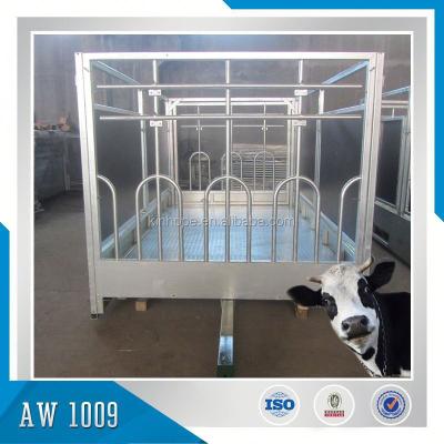 China Truck Trailer Anti-rust Hot Dipped Galvanized Animal Car, Sheep and Cattle transporter, animal wangon for sale