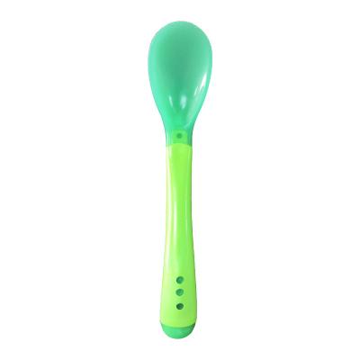 China Viable Wholesale Touch Temperature Smelling Spoon For Kids Food Tools Healthy Growth Silica Gel Spoon Logo for sale