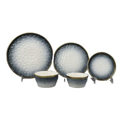 China Sustainable New Bone China Embossed Dish Plate Dinner Dishes Modern Embossed Dinnerware for sale