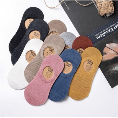 Китай Hot selling summer thin anti slip breathable pilyester invisible no show low cut socks for women продается