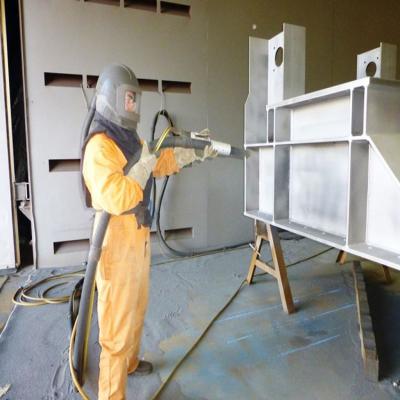 China Rust Removal Car Spray Booths / Sandblasting Room for sale