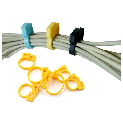 China Removable Removable Wire Clips Cable Organizer Plastic Hook Clip for sale