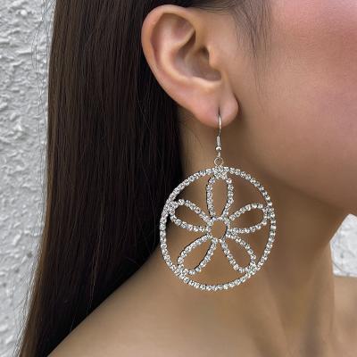 China CLASSIC Women Rhinestone Flowers Full Diamond Hoop Earrings Fashion Earrings 2021 Trend Hollow Drop Earrings for sale