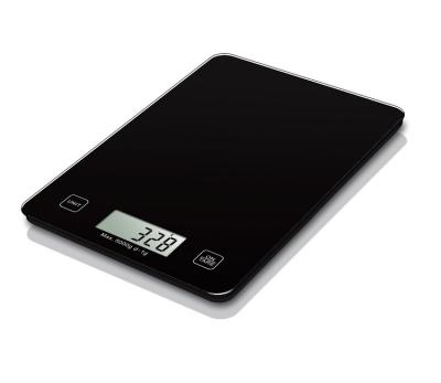 China Digital Electronic Food Kitchen Scale Tempered Glass 5kg Black Electronic Kitchen Scales for sale