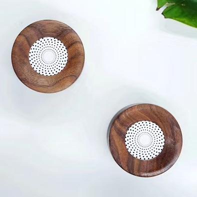 China No Louder Stereo Sound Music Subwoofer Mini Wooden Sound Speakers Wireless BT Portable Speaker Audio Player for sale