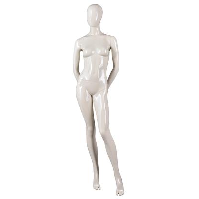 China Factory direct sales window display mannequins full body FRP mannequins window display mannequins bright white paint disply for sale