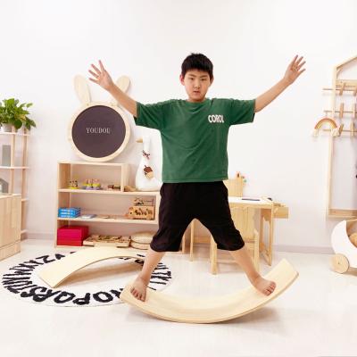 China Garden .outdoor.home.indoor Wooden Balance Board Kids Body Wobbel Balance Twist Curvy Workout Yoga Board Balance Balance Board Seesaw for sale