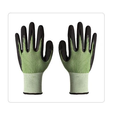 China Sanitation And Recycling Green Nitrile Resistant  Gloves Puncture Resistant for sale