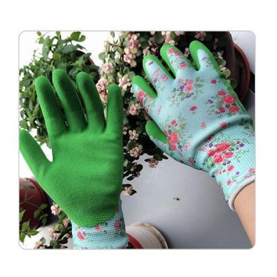 China Rubber Coated 15 Gauge Flower Knitting Children's Outdoor Use Gardening Gloves for sale