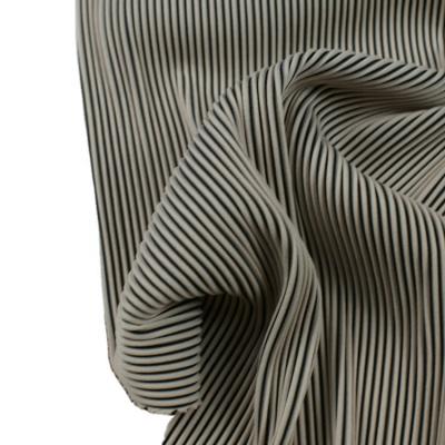 China hhkn19567 newest anti pill tubular polyester knit fabric for ladies shirt and dress for sale