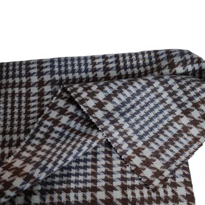 China Hhw20052 2021 haute couture poly wool checks weaving fabric windproof for ladies coat and jacket for sale