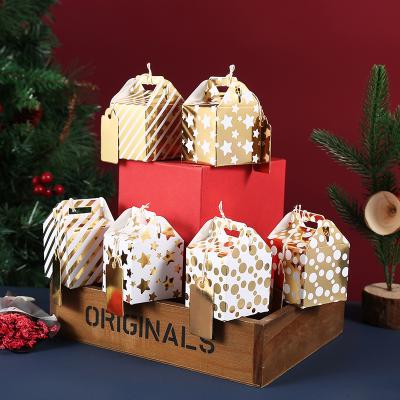 China 2022 Hot Sale 12pcs/Set Eco Friendly Disposable Folding Tag Biodegradable Stocked Mini Christmas Candy Bag With Gift Bags Christmas Paper Bags For Birthday for sale