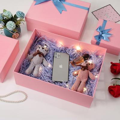 China Recycled Materials Pink Kraft Paper Box Cardboard Simple Elegant Custom Painting Sky And Earth Cover Gift Box for sale