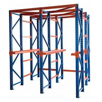 China 4 Layer Warehouse Storage Racks Corrosion Protection Drive In Rack for sale