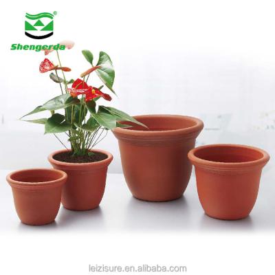 China Modern Terracotta Clay Color Basic Normal Pot Round Plant Pots and Plastic Planter Garden Flower Pot for sale