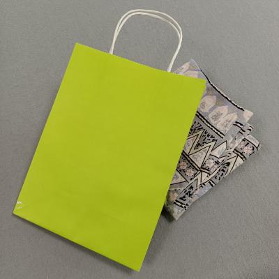 China China Supplier Recyclable Custom White Kraft Paper Bags With Rope Handle For Clothes for sale