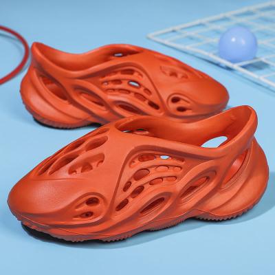 China Free Sample Waterproof Cavity Unisex Holes Water Shoes Casual Sandals Men's Sports Women's Sandals Clog Shoes Yeezy Foam Runners for sale